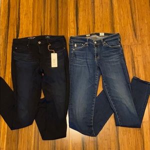 Lot of 2 AG jeans.
